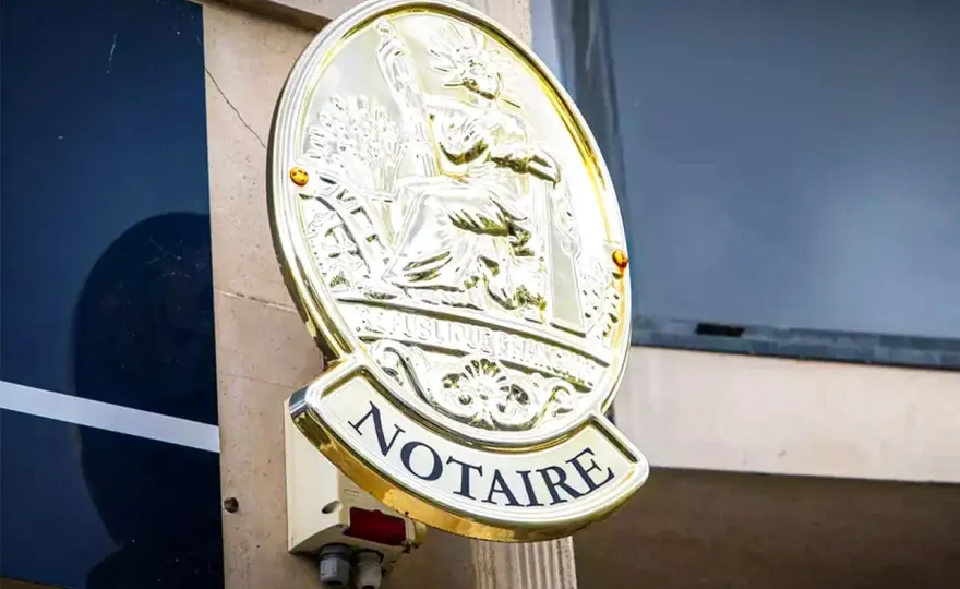 Détournement d'héritage par notaire - Comment réagir et se défendre ?