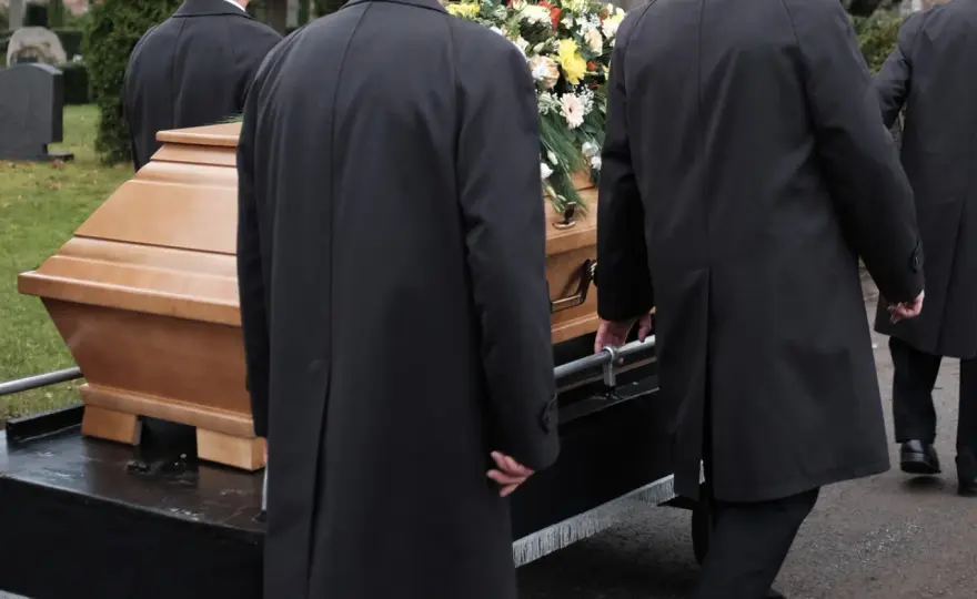 Inhumation en propriété privée - Quelles sont les règles en France ?